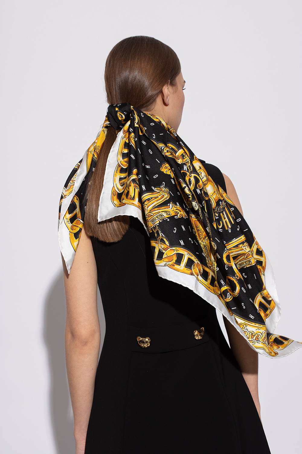 Moschino scarf hot sale